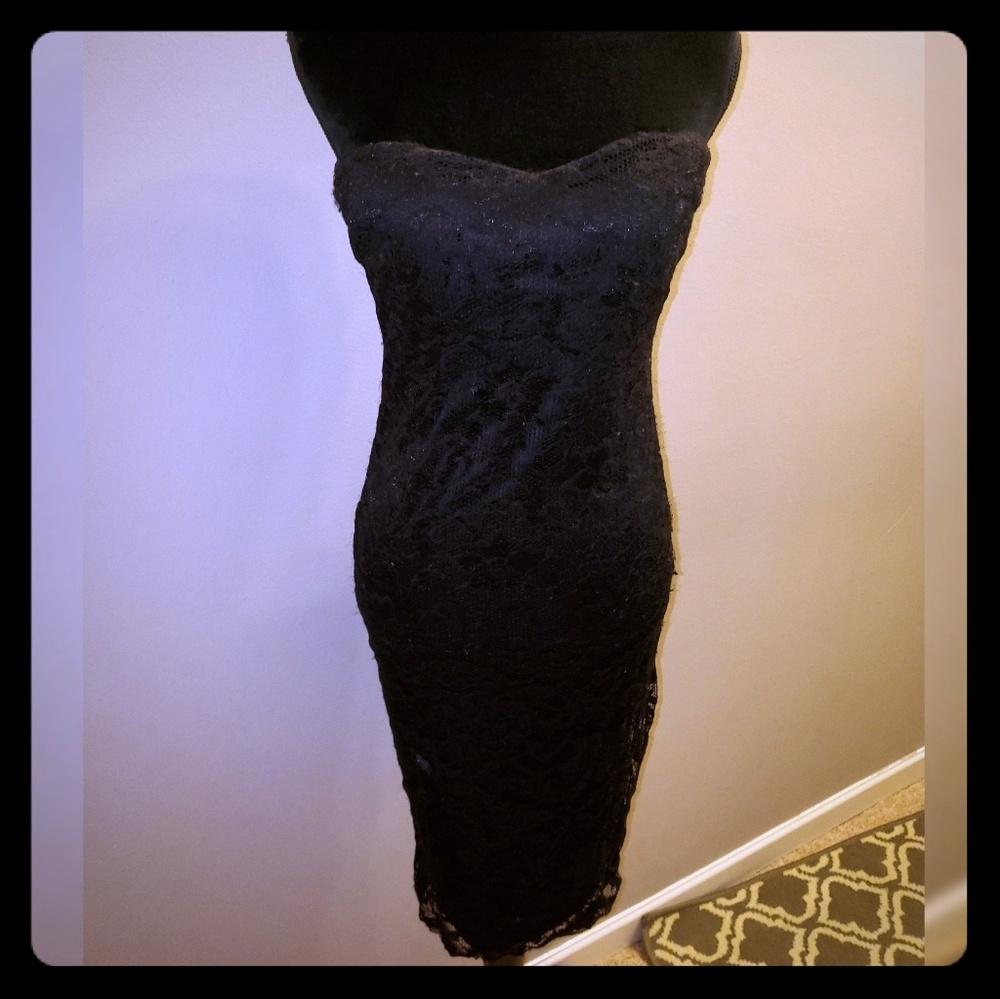 Black strapless lace  dress